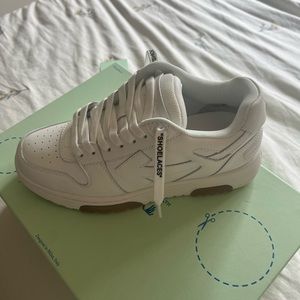 UNWORN Off White Out of Office Sneakers Size 6 White White